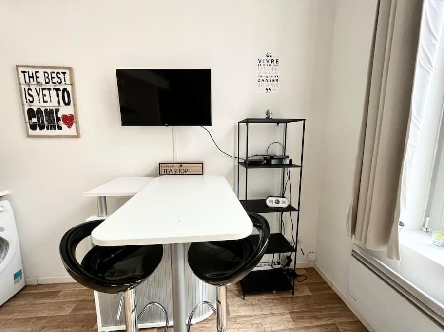 Tres Bel Appartement A 2 Pas Du Theatre Sebastopol Lila Exterior foto